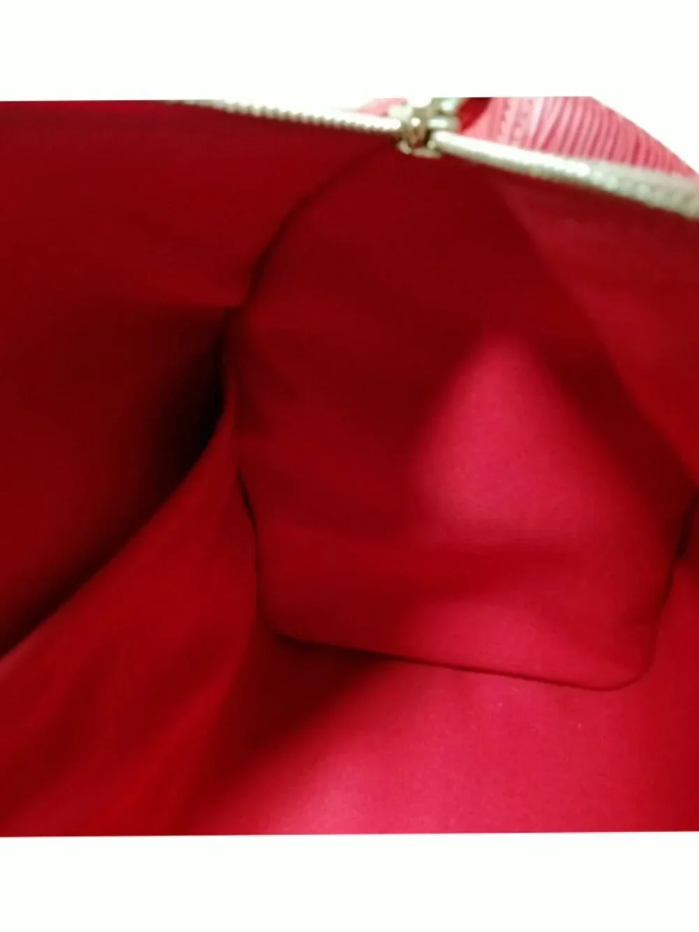 Authentic Louis Vuitton Speedy 25 Red Epi Leather Hand Bag - Picture 14 of 16